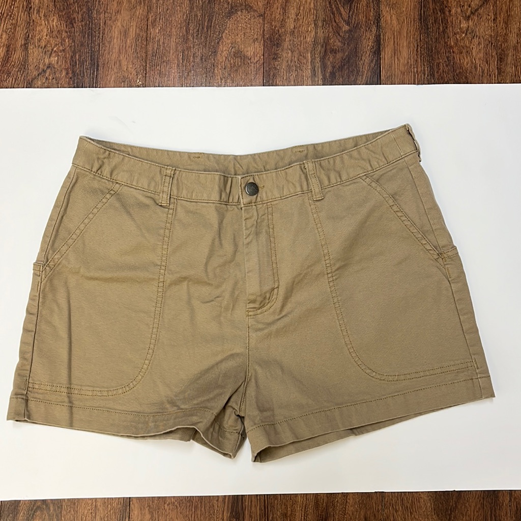 Women’s Patagonia Shorts, Khaki, Size 14, 3 Inch Inseam